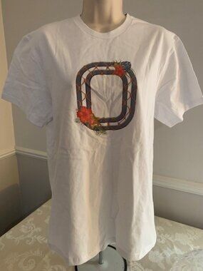 Overtime White Beverly Net Floral Medium T-Shirt NWT